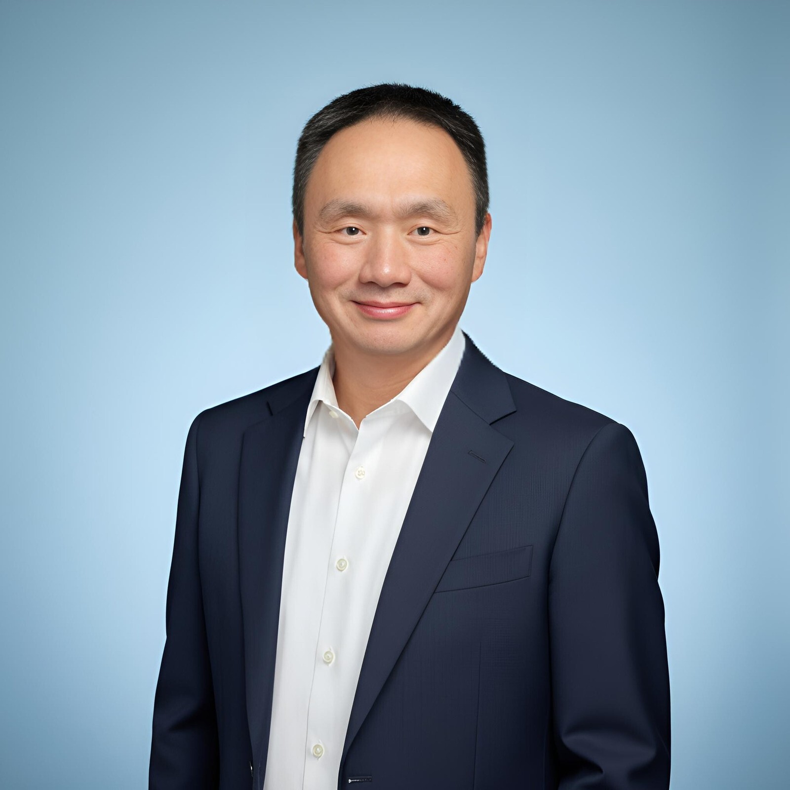 Min Wei headshot